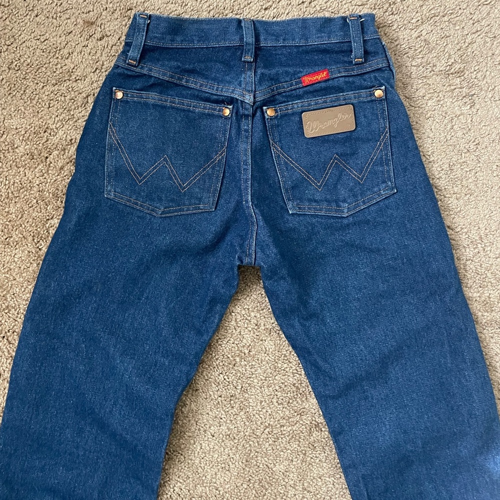Blue Women’s Wrangler Cowboy Cut Jeans